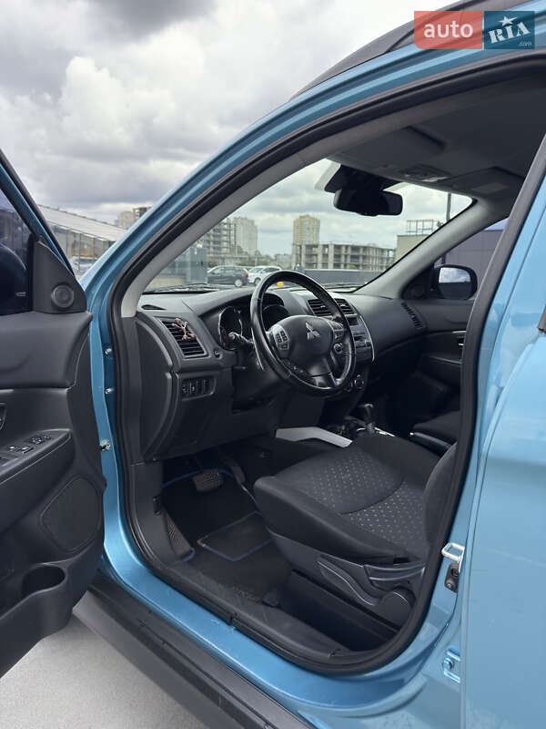 Внедорожник / Кроссовер Mitsubishi ASX 2012 в Киеве