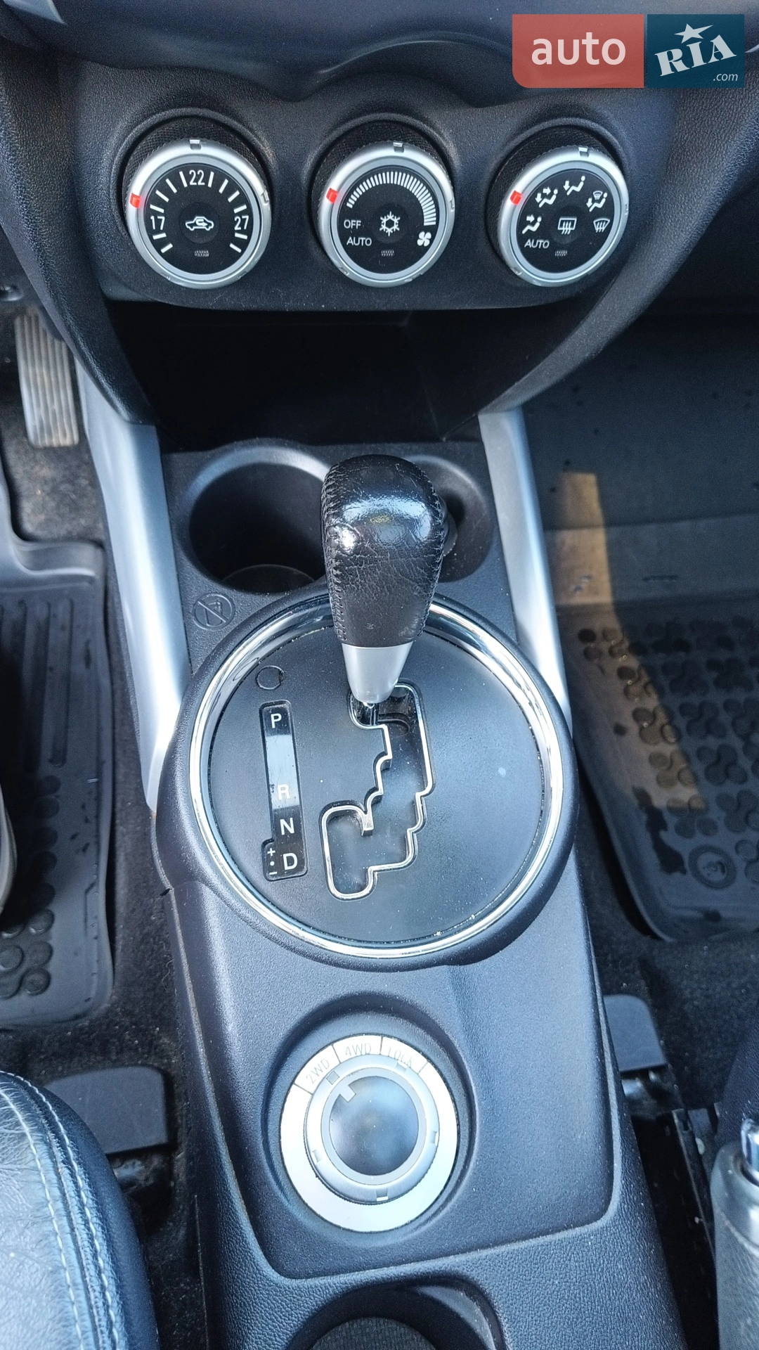 2011 Mitsubishi ASX - мініатюра 17