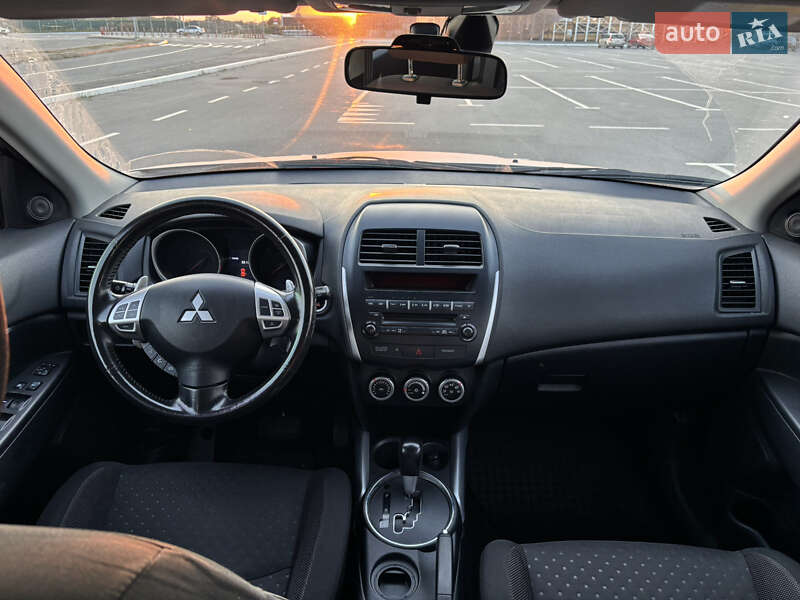 Внедорожник / Кроссовер Mitsubishi ASX 2010 в Днепре