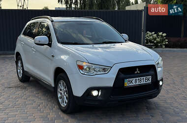 Внедорожник / Кроссовер Mitsubishi ASX 2011 в 