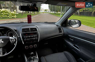 Внедорожник / Кроссовер Mitsubishi ASX 2011 в 