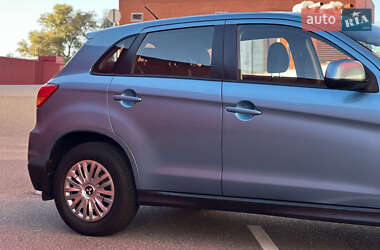 Внедорожник / Кроссовер Mitsubishi ASX 2010 в 