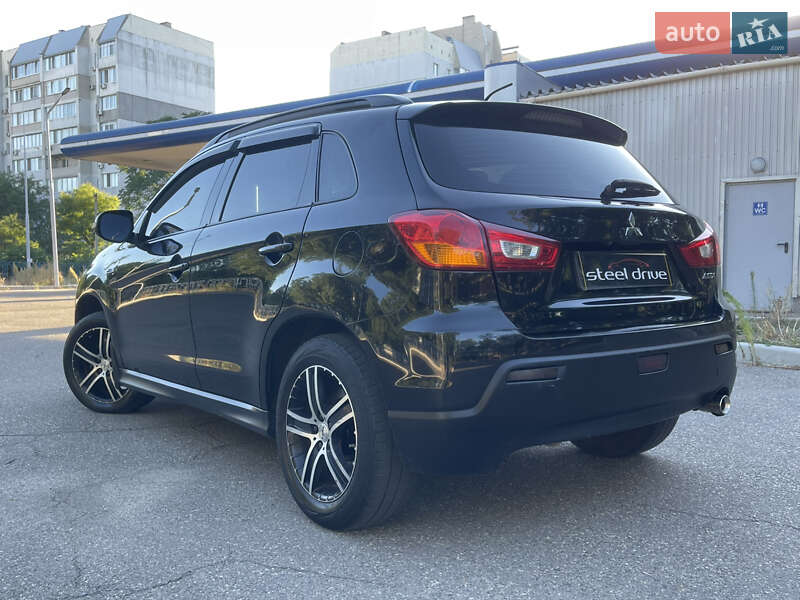 Внедорожник / Кроссовер Mitsubishi ASX 2011 в Николаеве