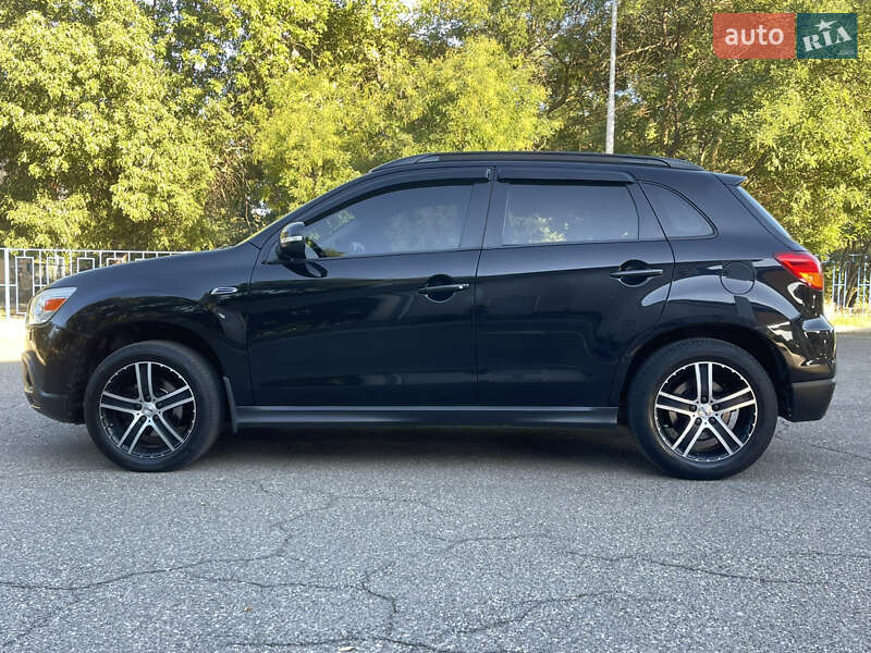 Внедорожник / Кроссовер Mitsubishi ASX 2011 в Николаеве