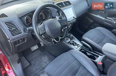 Внедорожник / Кроссовер Mitsubishi ASX 2022 в 