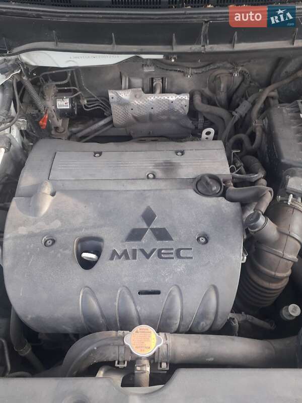 Внедорожник / Кроссовер Mitsubishi ASX 2011 в Павлограде