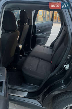 Внедорожник / Кроссовер Mitsubishi ASX 2010 в 