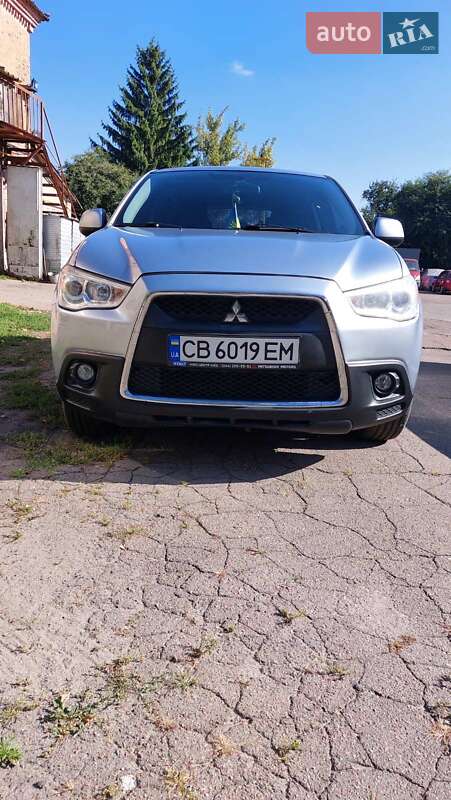 Внедорожник / Кроссовер Mitsubishi ASX 2011 в 