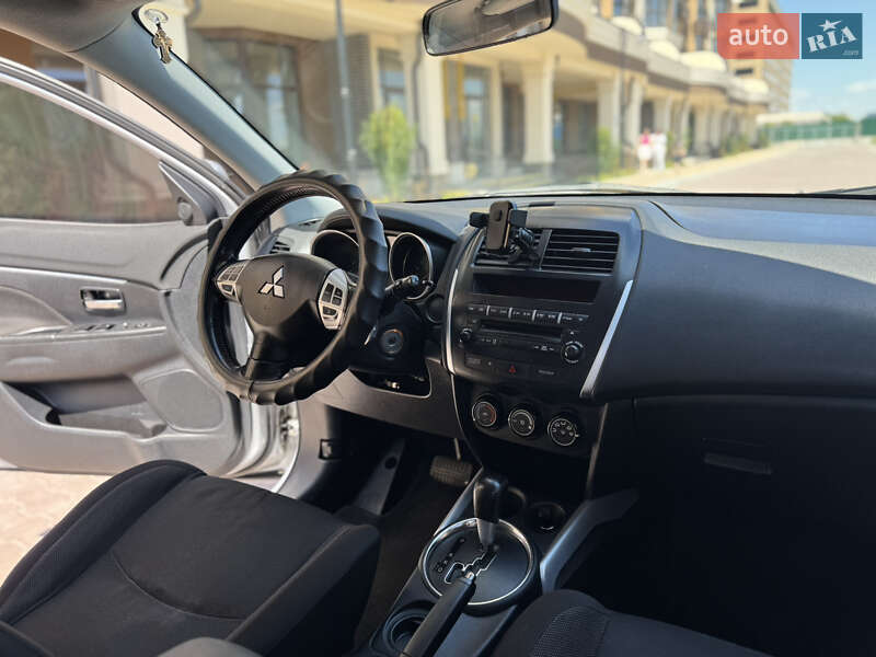 Позашляховик / Кросовер Mitsubishi ASX 2010 в Святопетрівське фото 16 Позашляховик / Кросовер Mitsubishi ASX 2010 в Святопетрівське