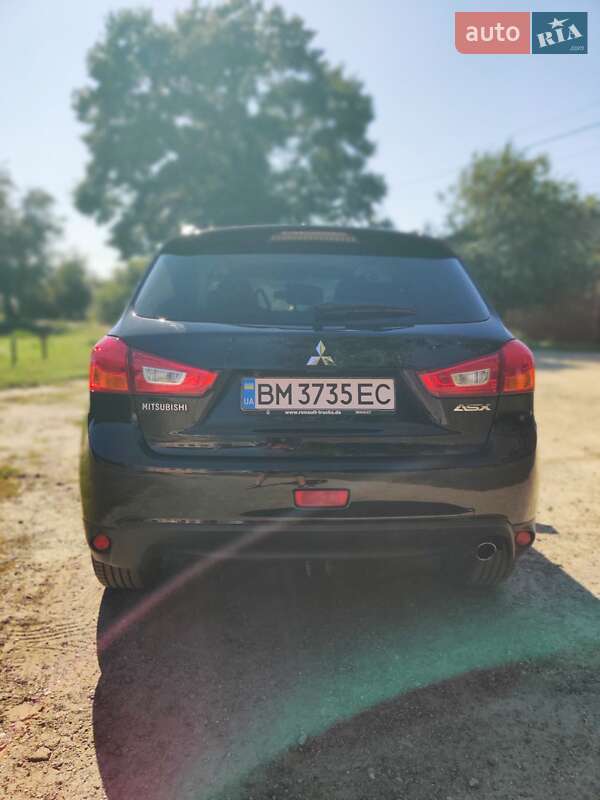Внедорожник / Кроссовер Mitsubishi ASX 2013 в Сумах
