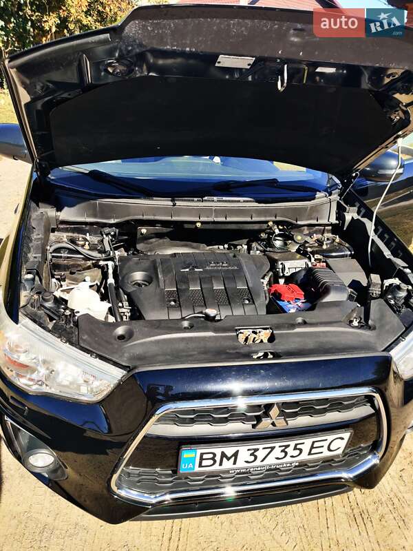 Внедорожник / Кроссовер Mitsubishi ASX 2013 в Сумах