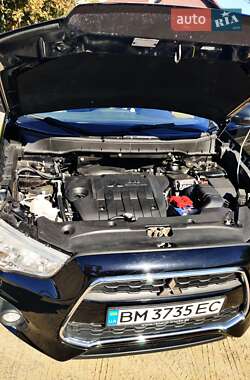 Внедорожник / Кроссовер Mitsubishi ASX 2013 в 
