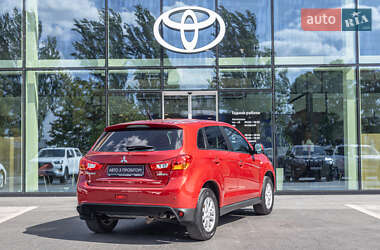Внедорожник / Кроссовер Mitsubishi ASX 2014 в 