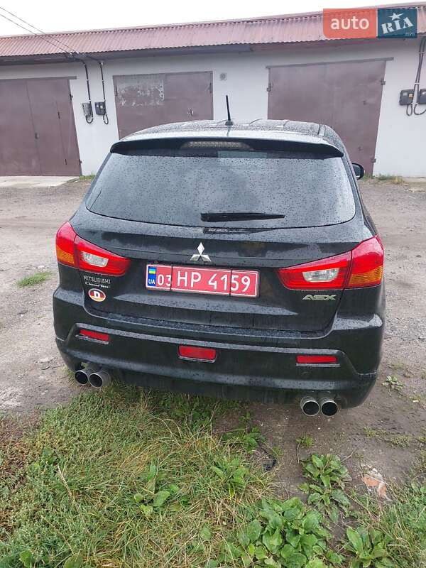 Внедорожник / Кроссовер Mitsubishi ASX 2011 в Ровно