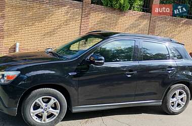 Позашляховик / Кросовер Mitsubishi ASX 2010 в Києві