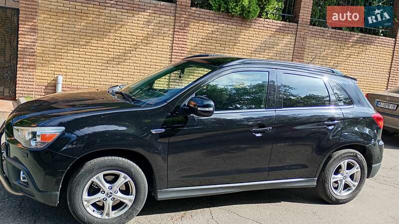 Внедорожник / Кроссовер Mitsubishi ASX 2010 в Киеве