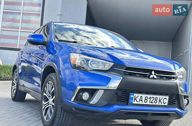 Внедорожник / Кроссовер Mitsubishi ASX 2018 в 