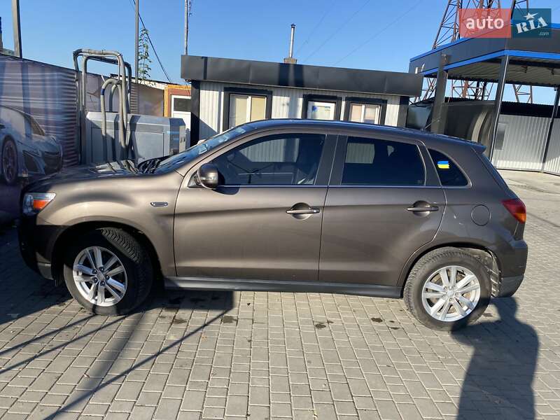 Позашляховик / Кросовер Mitsubishi ASX 2011 в Івано-Франківську