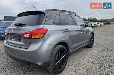 Внедорожник / Кроссовер Mitsubishi ASX 2015 в 