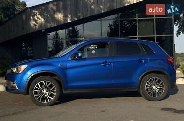 Внедорожник / Кроссовер Mitsubishi ASX 2016 в 