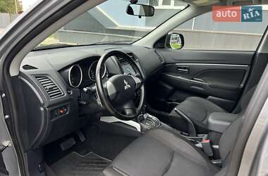 Внедорожник / Кроссовер Mitsubishi ASX 2012 в 