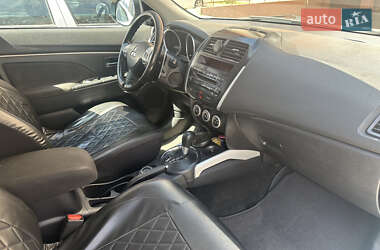 Внедорожник / Кроссовер Mitsubishi ASX 2011 в 
