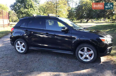 Внедорожник / Кроссовер Mitsubishi ASX 2010 в 