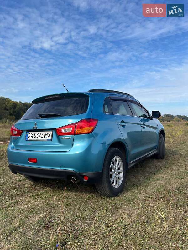 Внедорожник / Кроссовер Mitsubishi ASX 2013 в Харькове