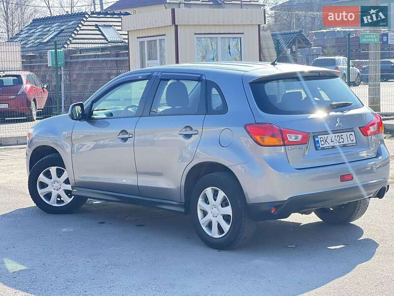 Внедорожник / Кроссовер Mitsubishi ASX 2013 в Ровно