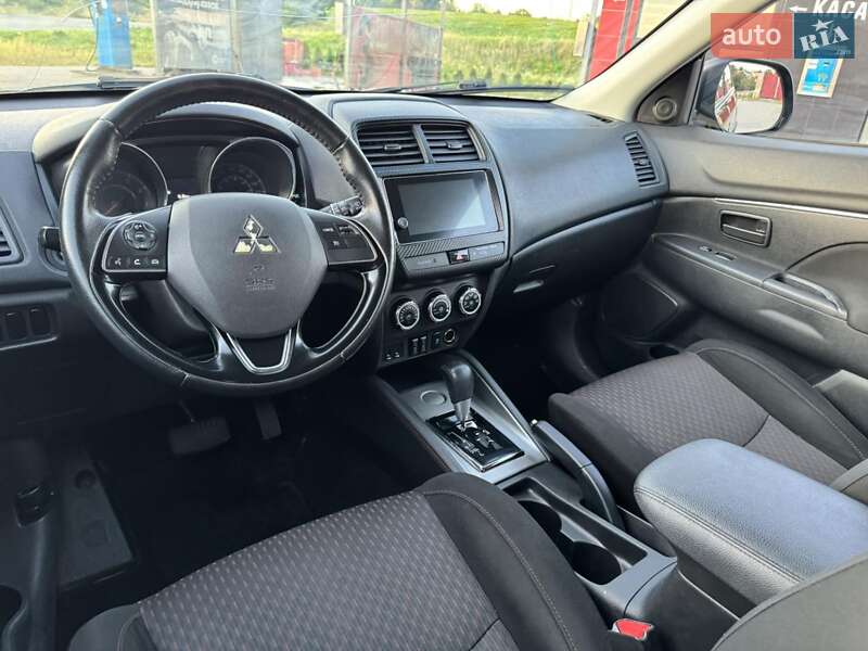 Внедорожник / Кроссовер Mitsubishi ASX 2018 в Львове