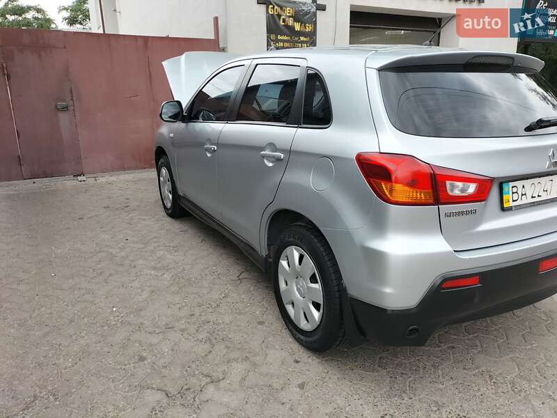 Внедорожник / Кроссовер Mitsubishi ASX 2011 в Черкассах