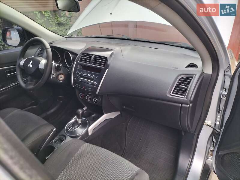 Внедорожник / Кроссовер Mitsubishi ASX 2011 в Черкассах