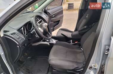 Внедорожник / Кроссовер Mitsubishi ASX 2011 в 