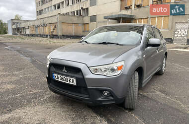 Внедорожник / Кроссовер Mitsubishi ASX 2012 в 
