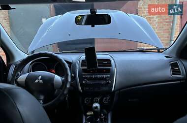 Внедорожник / Кроссовер Mitsubishi ASX 2010 в Ромнах