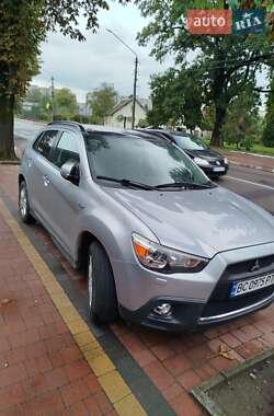 Внедорожник / Кроссовер Mitsubishi ASX 2010 в Стрые