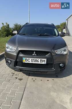 Внедорожник / Кроссовер Mitsubishi ASX 2011 в 