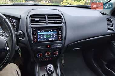 Внедорожник / Кроссовер Mitsubishi ASX 2019 в 