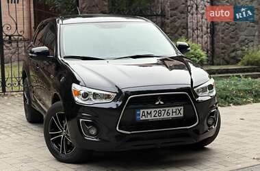 Внедорожник / Кроссовер Mitsubishi ASX 2014 в 