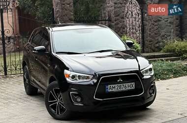 Внедорожник / Кроссовер Mitsubishi ASX 2014 в 