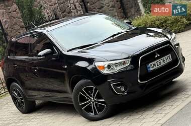 Внедорожник / Кроссовер Mitsubishi ASX 2014 в 