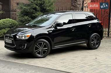 Внедорожник / Кроссовер Mitsubishi ASX 2014 в 