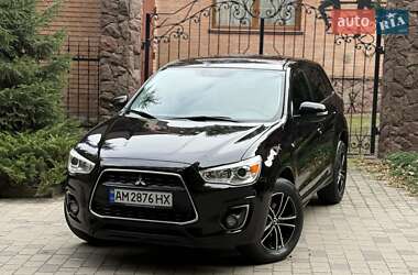 Внедорожник / Кроссовер Mitsubishi ASX 2014 в 
