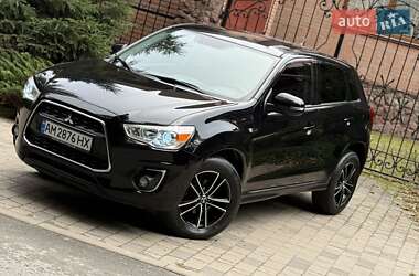 Внедорожник / Кроссовер Mitsubishi ASX 2014 в 