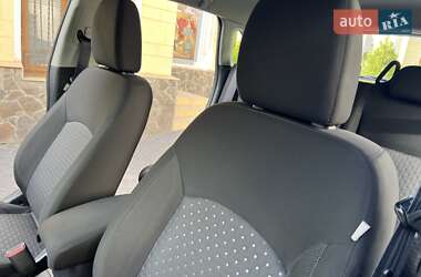 Внедорожник / Кроссовер Mitsubishi ASX 2011 в 