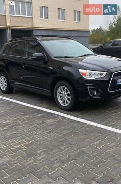 Внедорожник / Кроссовер Mitsubishi ASX 2014 в 