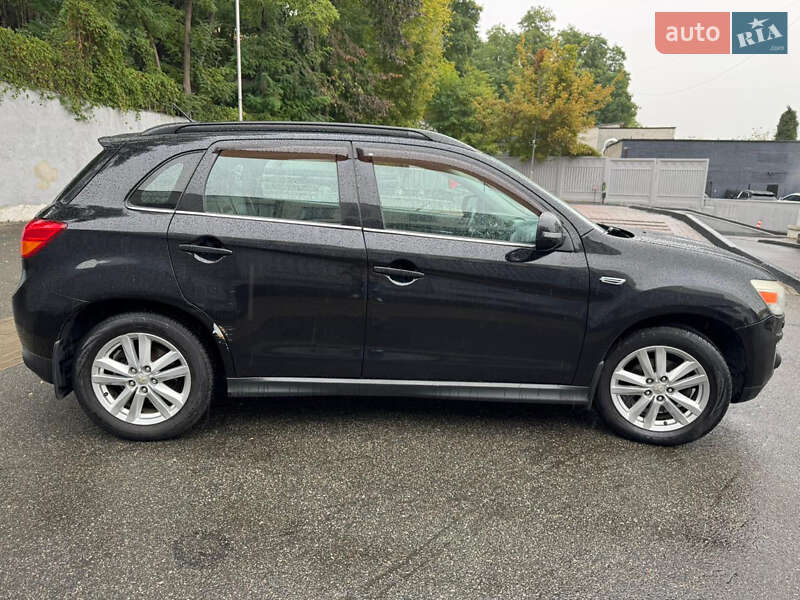 Позашляховик / Кросовер Mitsubishi ASX 2014 в Києві