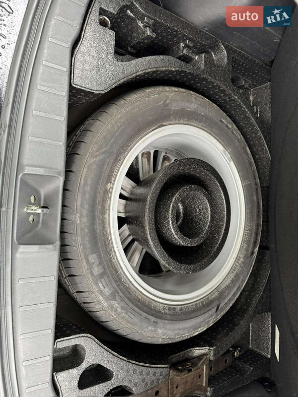 Позашляховик / Кросовер Mitsubishi ASX 2014 в Києві