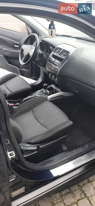 Внедорожник / Кроссовер Mitsubishi ASX 2012 в Черновцах