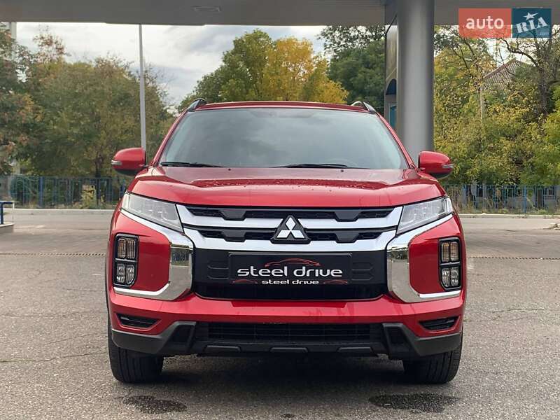 Внедорожник / Кроссовер Mitsubishi ASX 2022 в Николаеве